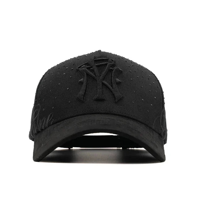 31 HATS NY FOREVER BLACK