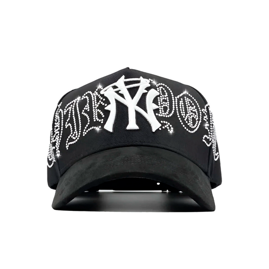 31 HATS "CRYSTAL WHITE"